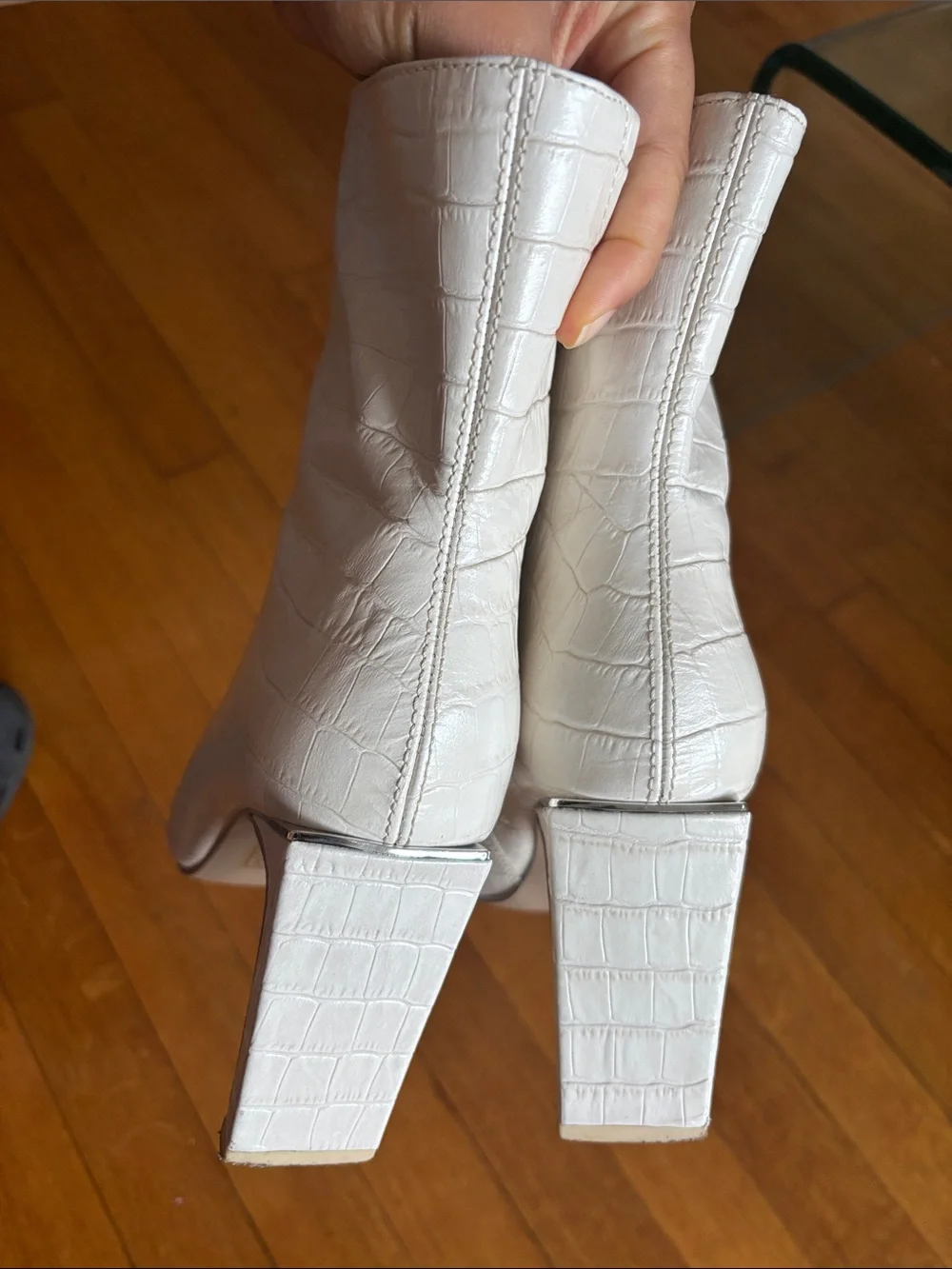 Dolce Vita Cream Croc-Embossed Pointed Heels Ankle Boots